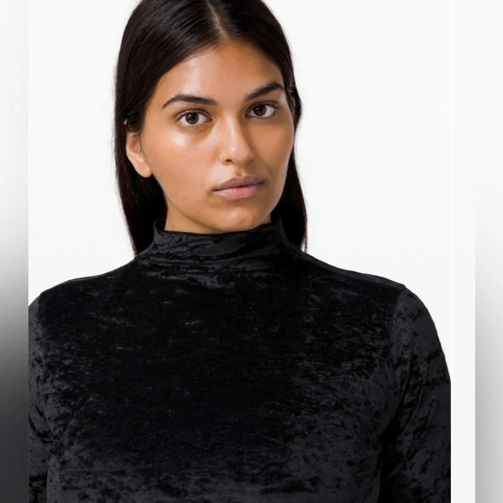 ✨SPECIAL EDITION✨Lululemon All Aligned Mock Neck Long Sleeve *Crushed Velvet BLK - Picture 3 of 7